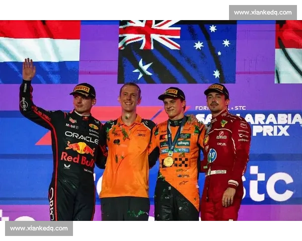 最后一圈三雄激斗！皮亚斯特里、维斯塔潘、拉塞尔轮番刷紫，红牛逆转夺冠