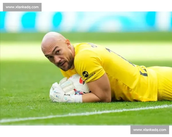 西班牙人免签塞尔维亚门神 德米特罗维奇加盟镇守龙门