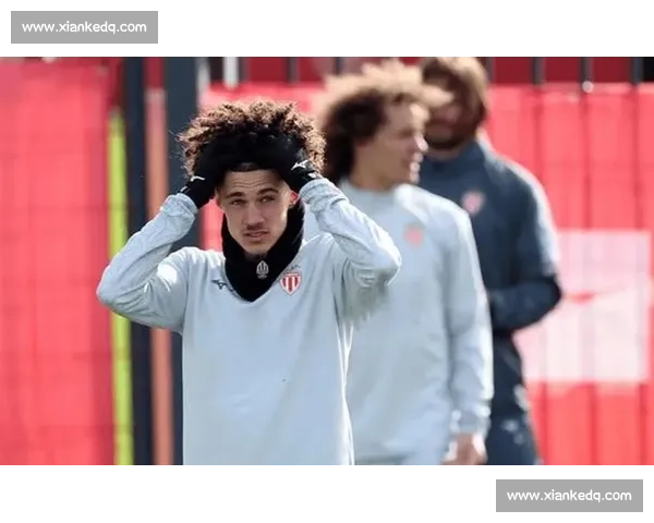 恩里克率巴黎首夺欧冠：青春风暴席卷欧洲，誓言为球迷奉献极致足球